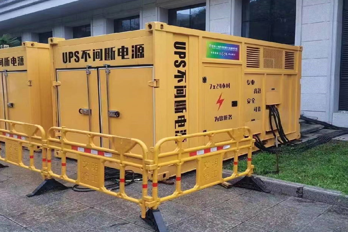 绿园发电机租赁施工现场